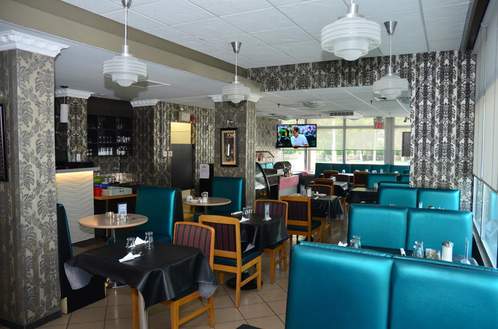 Hotel Royal Plaza Winnipeg Esterno foto