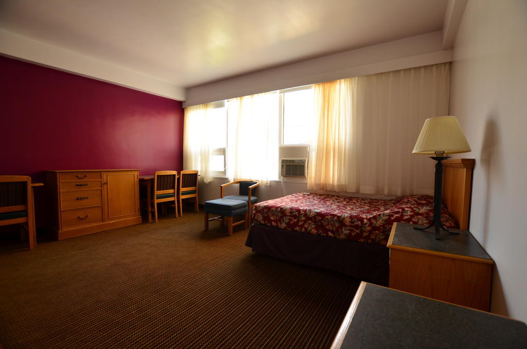 Hotel Royal Plaza Winnipeg Esterno foto