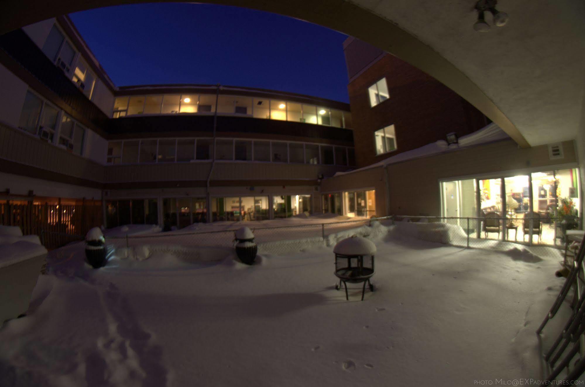 Hotel Royal Plaza Winnipeg Esterno foto